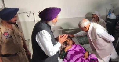 संगरूर हादसा: मंत्री हरपाल चीमा ने की पीड़ितों से मुलाकात, सरकार के मुआवजे के ऐलान को मजदूर संगठनों ने नकारा